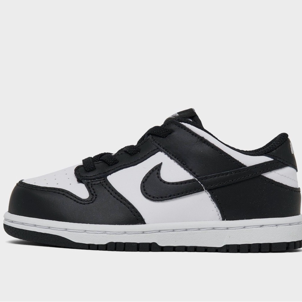 Nike Kids Black and White Sneakers